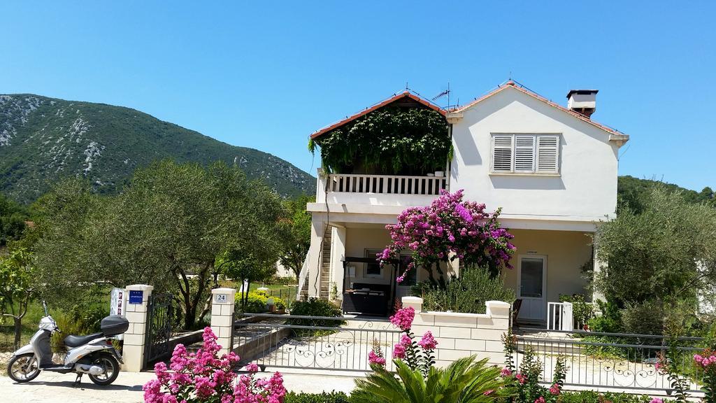 Apartments Marita Ston Εξωτερικό φωτογραφία